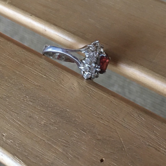 Sterling Silver Simulated Garnet CZ Ring Size 8 - Picture 8 of 8